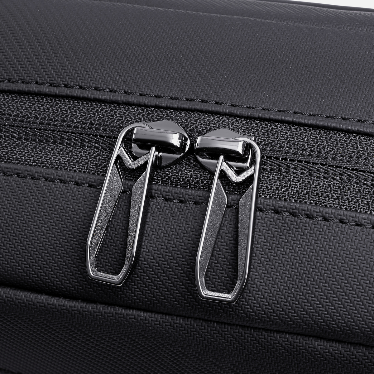 GKB01056 Black