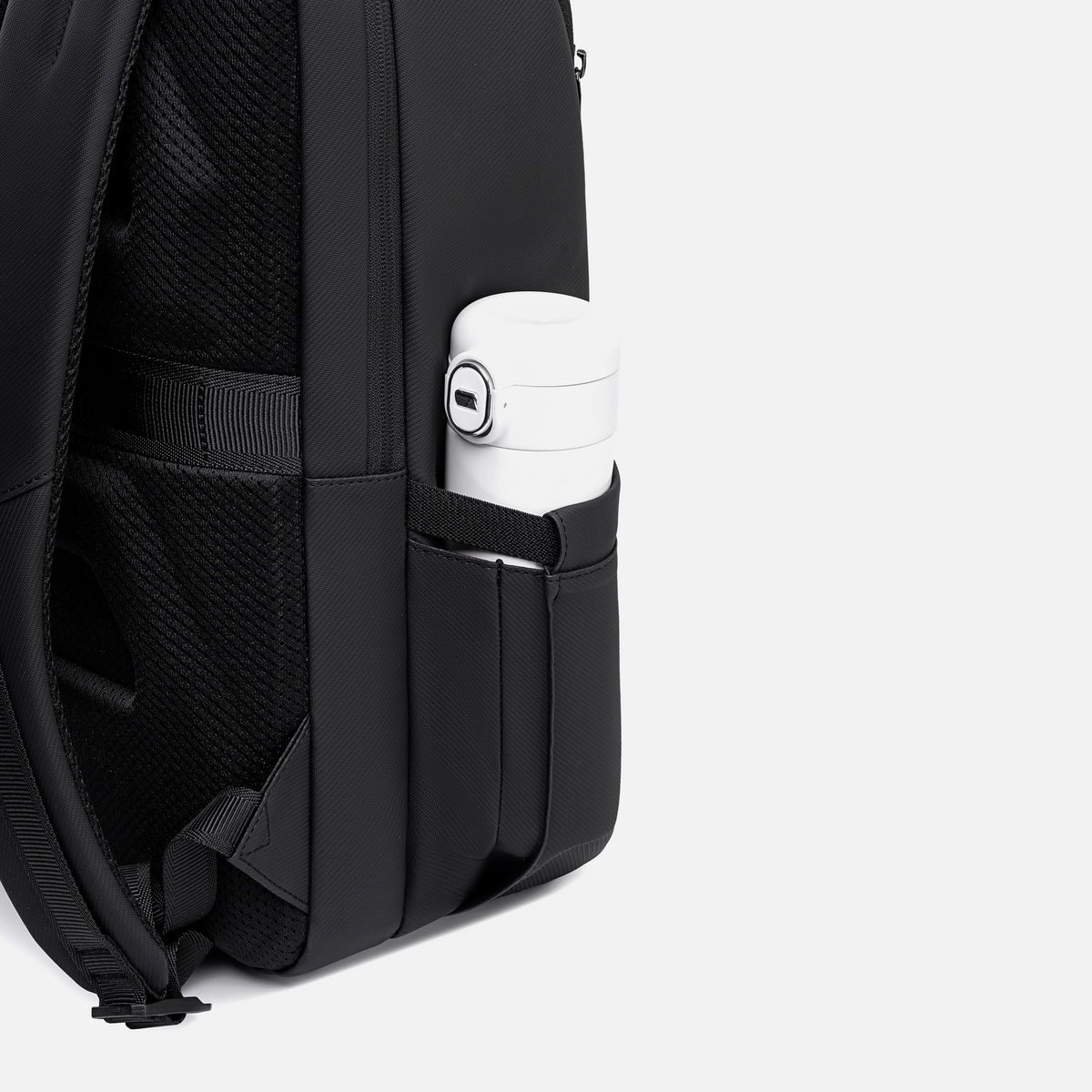 GB00900 Black