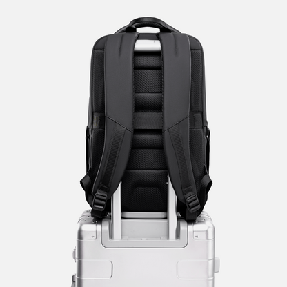 GB01032 Black