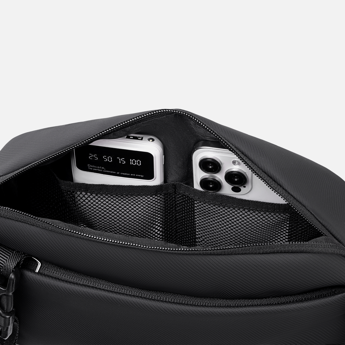 GKB01044 Black