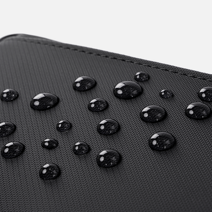 GKB01044 Black