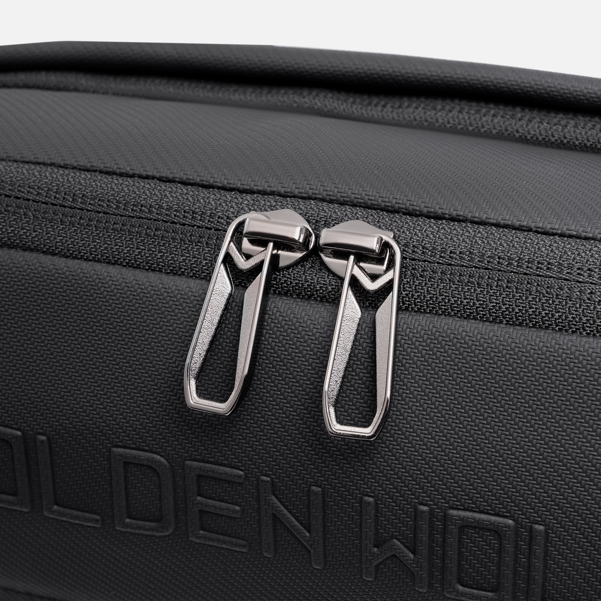 GKB01044 Black
