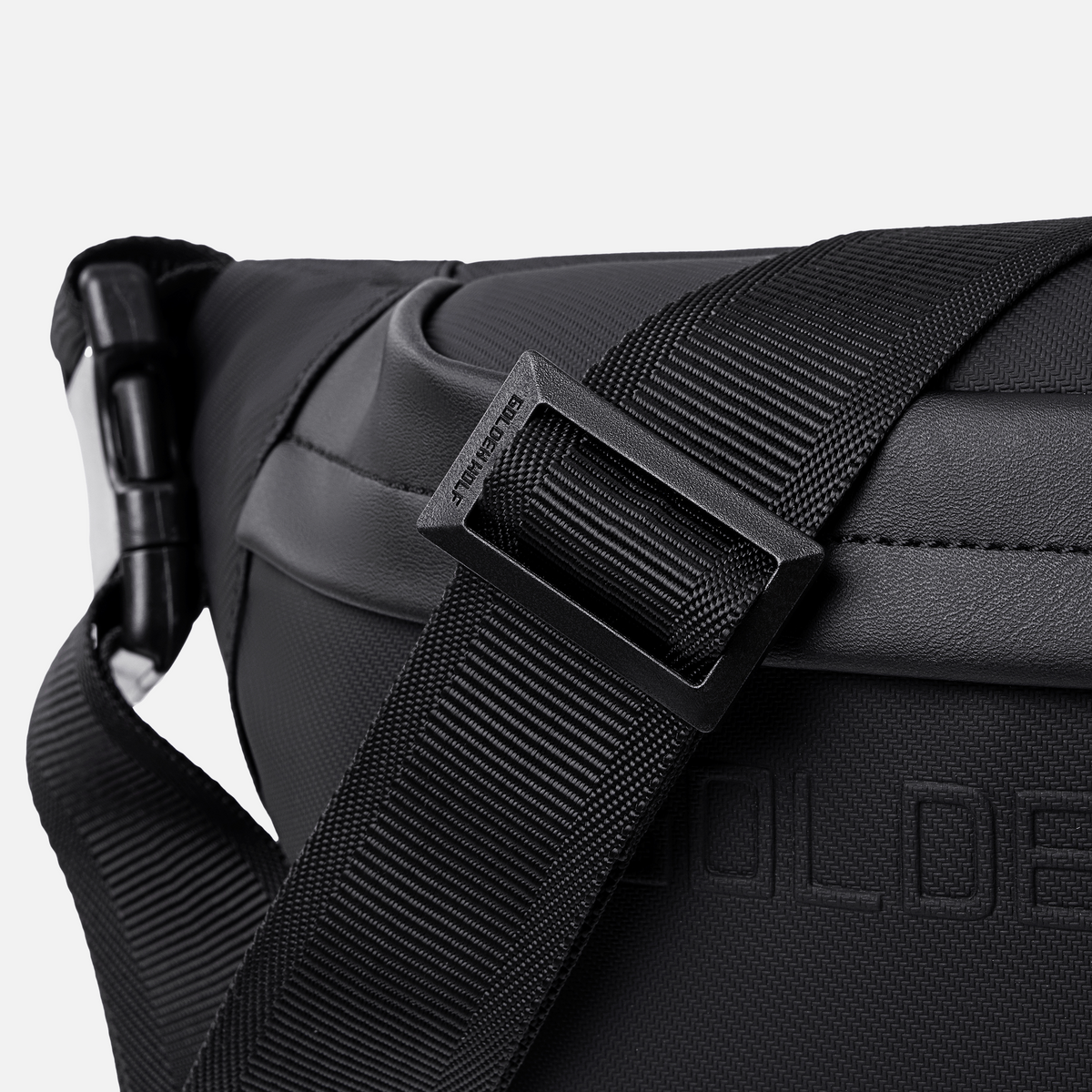 GXB01053 Black